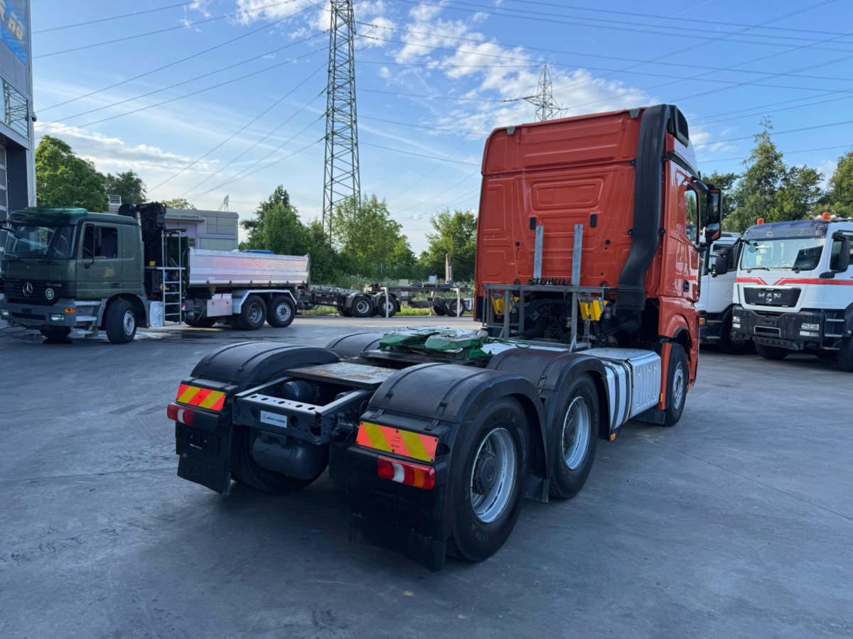 MERCEDES Actros 3358 6x4 120T - Ťahač: obrázok 5 MERCEDES Actros 3358 6x4 120T - Ťahač: obrázok 5