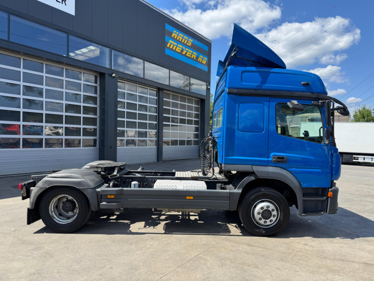 MERCEDES Atego 1330 4x2 - Ťahač: obrázok 4 MERCEDES Atego 1330 4x2 - Ťahač: obrázok 4