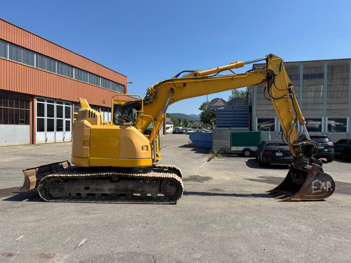 VOLVO ECR145DL Oilquick - Pásové rýpadlo: obrázok 3 VOLVO ECR145DL Oilquick - Pásové rýpadlo: obrázok 3