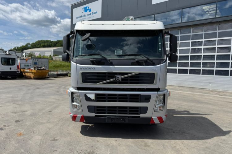 Volvo FM-400 4x2 Bonfiglioli 15000-4 - Auto s hydraulickou rukou: obrázok 3 Volvo FM-400 4x2 Bonfiglioli 15000-4 - Auto s hydraulickou rukou: obrázok 3