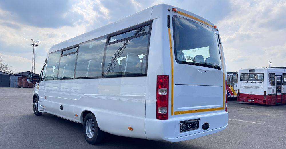 Irisbus Iveco / DURISOTTI / -28miejsc /euro5/ mała klima / winda / 114000 zł netto - Minibus, Mikrobus: obrázok 3 Irisbus Iveco / DURISOTTI / -28miejsc /euro5/ mała klima / winda / 114000 zł netto - Minibus, Mikrobus: obrázok 3