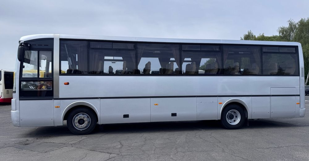 Irisbus Midirider /Midway / 42 miejsca / mały przebieg / Cena:86000 zł netto - Prímestský autobus: obrázok 4 Irisbus Midirider /Midway / 42 miejsca / mały przebieg / Cena:86000 zł netto - Prímestský autobus: obrázok 4