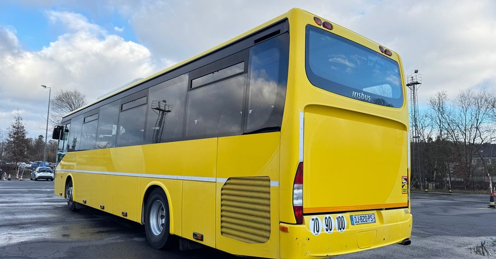 Irisbus Recreo Crosway / KLIMATYZACJA/ 59+1 miejsc/ tector / CENA: 78000zł netto - Prímestský autobus: obrázok 3 Irisbus Recreo Crosway / KLIMATYZACJA/ 59+1 miejsc/ tector / CENA: 78000zł netto - Prímestský autobus: obrázok 3