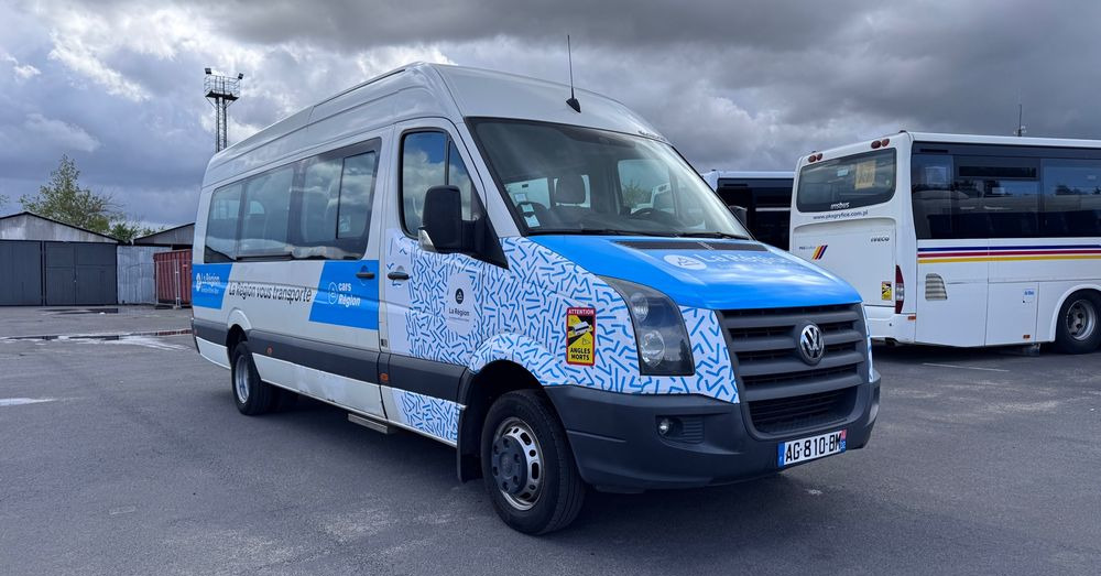 Volkswagen Crafter / 23 miejsca / Cena:67000 zł netto - Minibus, Mikrobus: obrázok 1 Volkswagen Crafter / 23 miejsca / Cena:67000 zł netto - Minibus, Mikrobus: obrázok 1