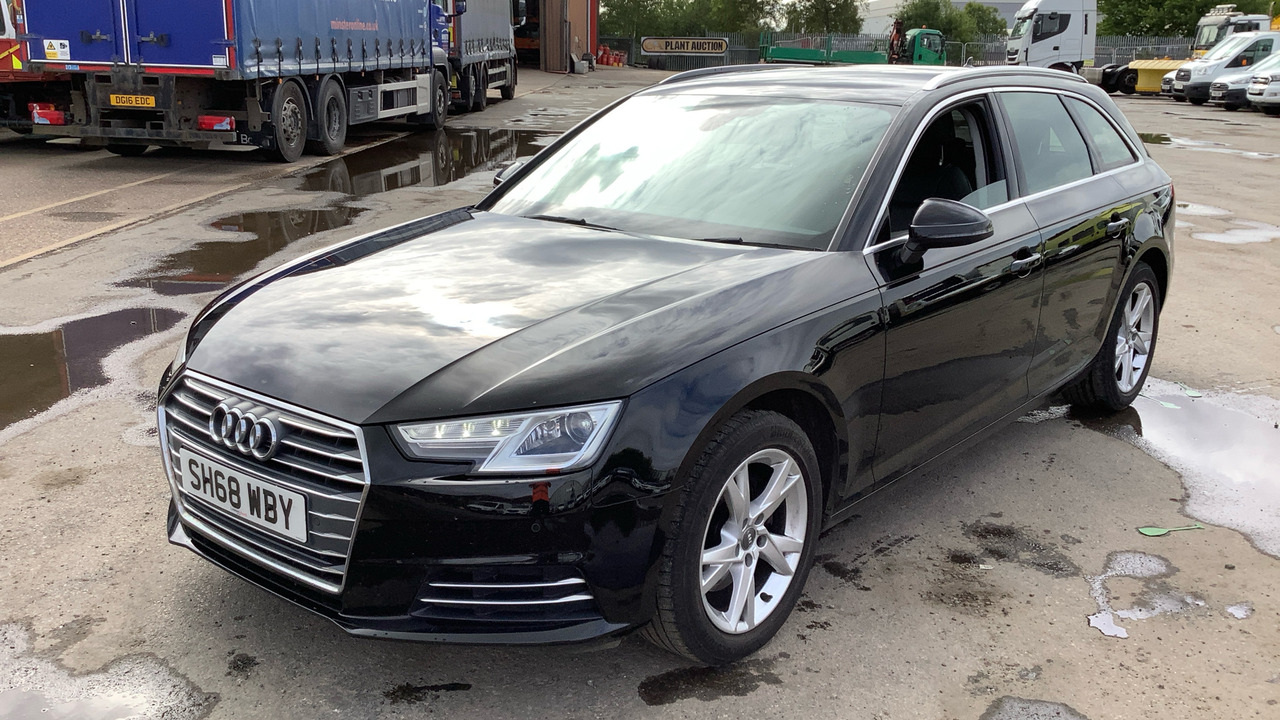 AUDI A4 1.4 TFSI SPORT - Automobil: obrázok 2 AUDI A4 1.4 TFSI SPORT - Automobil: obrázok 2