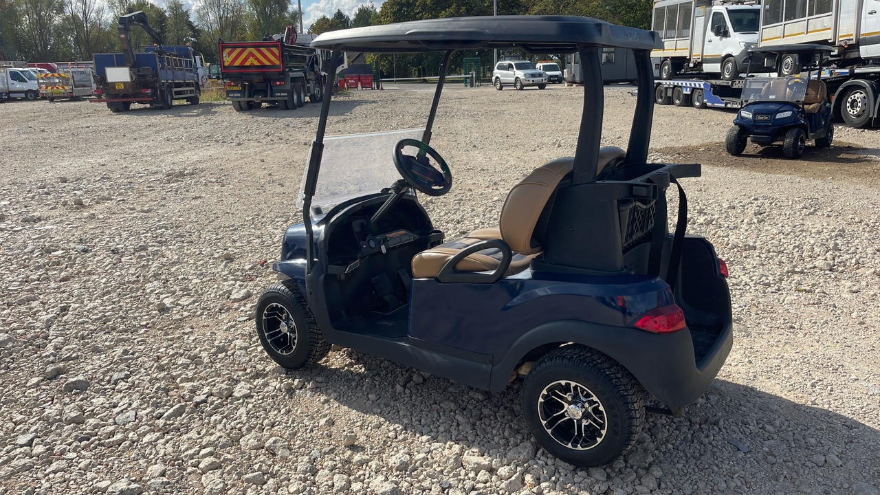 BRADSHAW CLUB CAR - Golfový vozík: obrázok 3 BRADSHAW CLUB CAR - Golfový vozík: obrázok 3