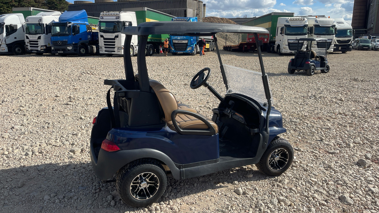 BRADSHAW CLUB CAR - Golfový vozík: obrázok 4 BRADSHAW CLUB CAR - Golfový vozík: obrázok 4