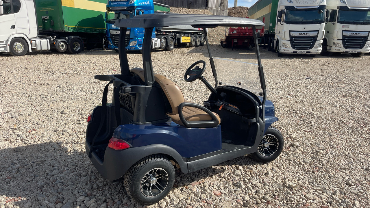 BRADSHAW CLUB CAR - Golfový vozík: obrázok 4 BRADSHAW CLUB CAR - Golfový vozík: obrázok 4
