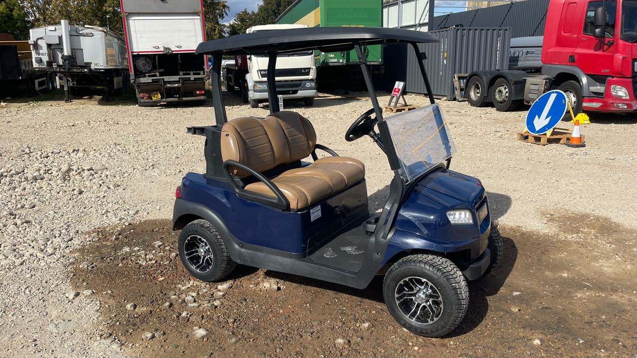BRADSHAW CLUB CAR - Golfový vozík: obrázok 1 BRADSHAW CLUB CAR - Golfový vozík: obrázok 1