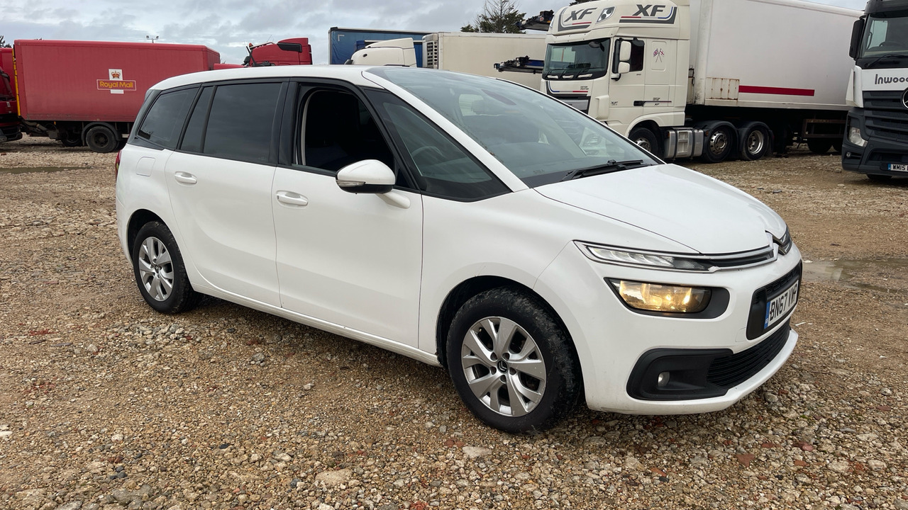 CITROEN GRAND C4 PICASSO 1.6 BLUE HDI 100PS - Automobil: obrázok 1 CITROEN GRAND C4 PICASSO 1.6 BLUE HDI 100PS - Automobil: obrázok 1