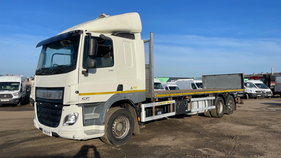 DAF CF 330 EURO 6 - Valníkový/ Plošinový nákladný automobil: obrázok 2 DAF CF 330 EURO 6 - Valníkový/ Plošinový nákladný automobil: obrázok 2