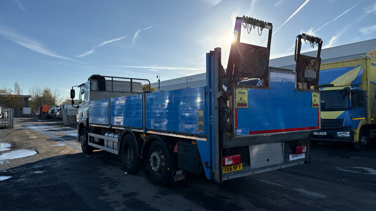 DAF CF 330 - Valníkový/ Plošinový nákladný automobil: obrázok 3 DAF CF 330 - Valníkový/ Plošinový nákladný automobil: obrázok 3