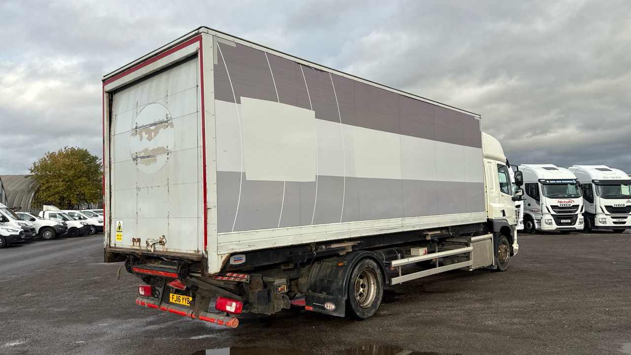 DAF CF 370 - Podvozek s kabinou: obrázok 4 DAF CF 370 - Podvozek s kabinou: obrázok 4