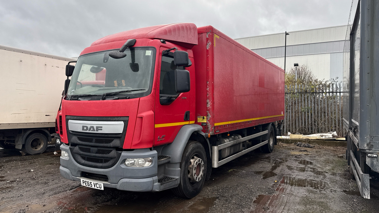 DAF LF 220 - Skříňový nákladní auto: obrázok 2 DAF LF 220 - Skříňový nákladní auto: obrázok 2