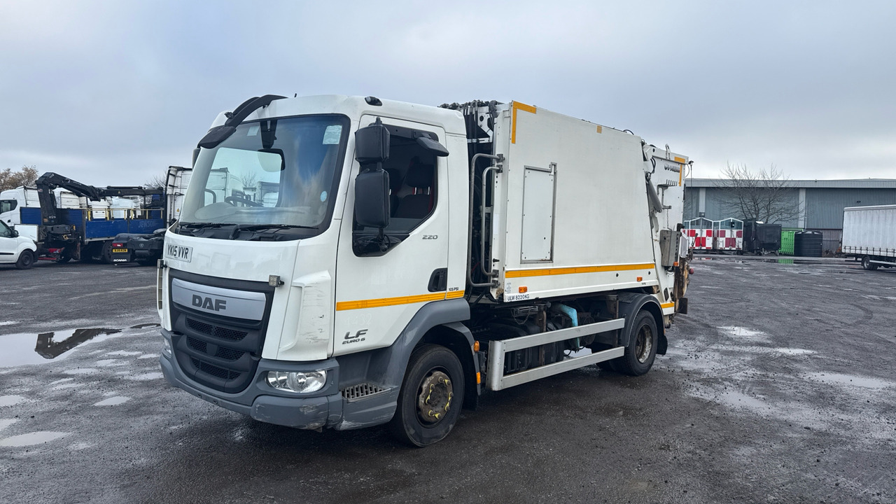 DAF LF 220 - Auto na odvoz odpadu: obrázok 2 DAF LF 220 - Auto na odvoz odpadu: obrázok 2