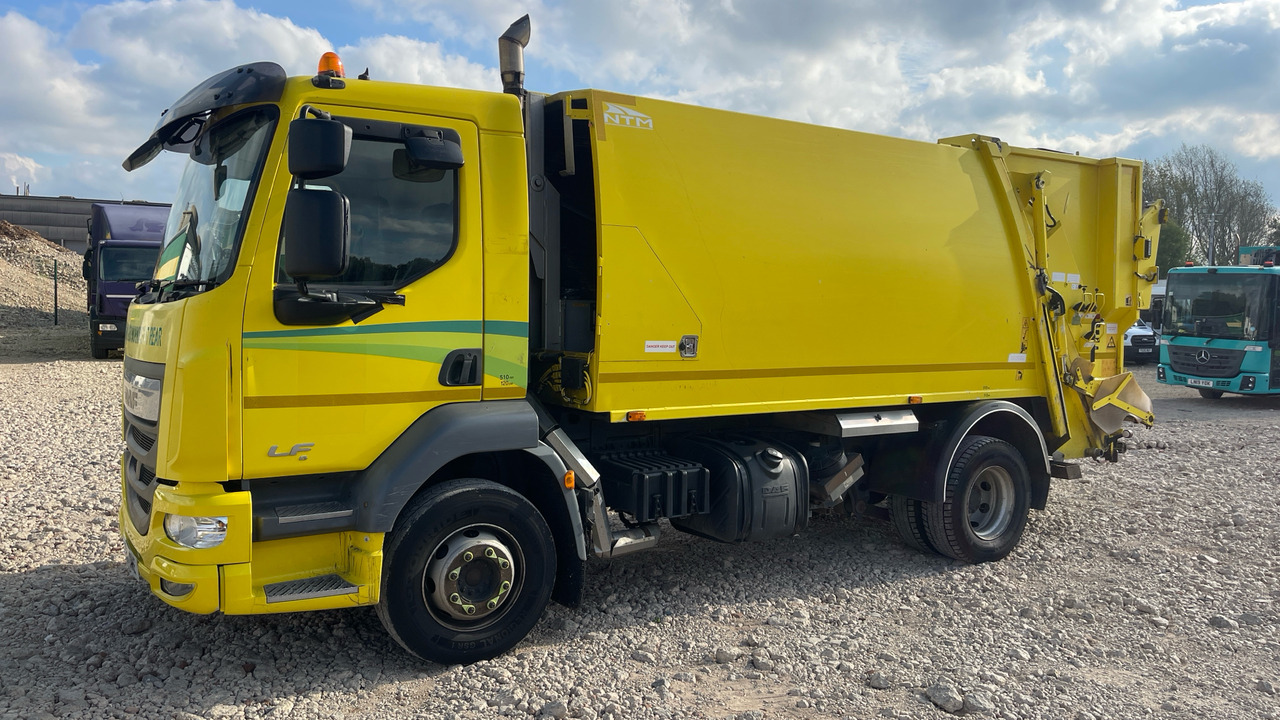 DAF LF 220 - Auto na odvoz odpadu: obrázok 2 DAF LF 220 - Auto na odvoz odpadu: obrázok 2