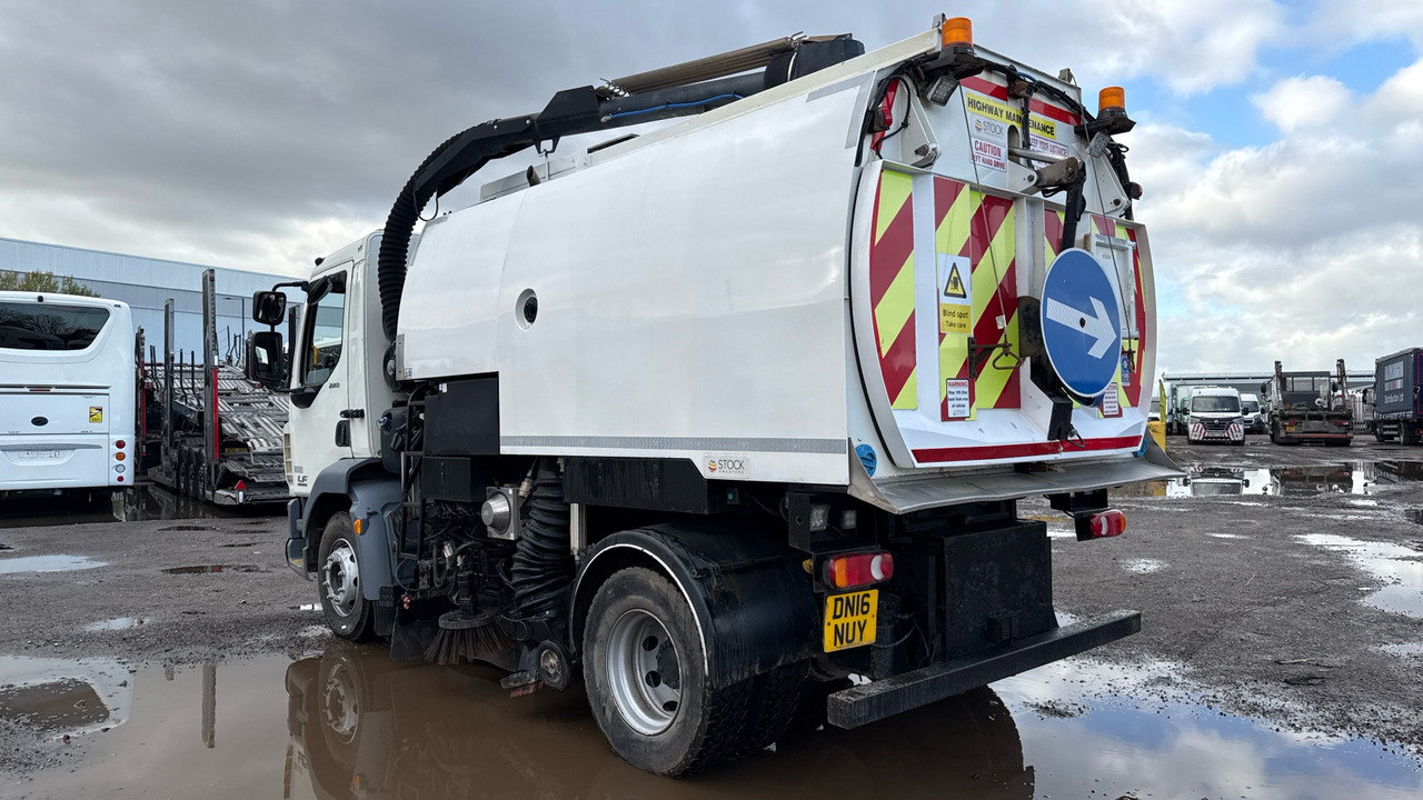 DAF LF 220 - Zametacie vozidlo: obrázok 3 DAF LF 220 - Zametacie vozidlo: obrázok 3