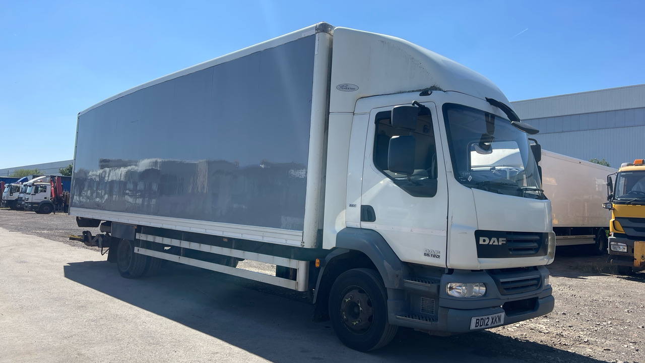 DAF LF 55.180 - Skříňový nákladní auto: obrázok 1 DAF LF 55.180 - Skříňový nákladní auto: obrázok 1