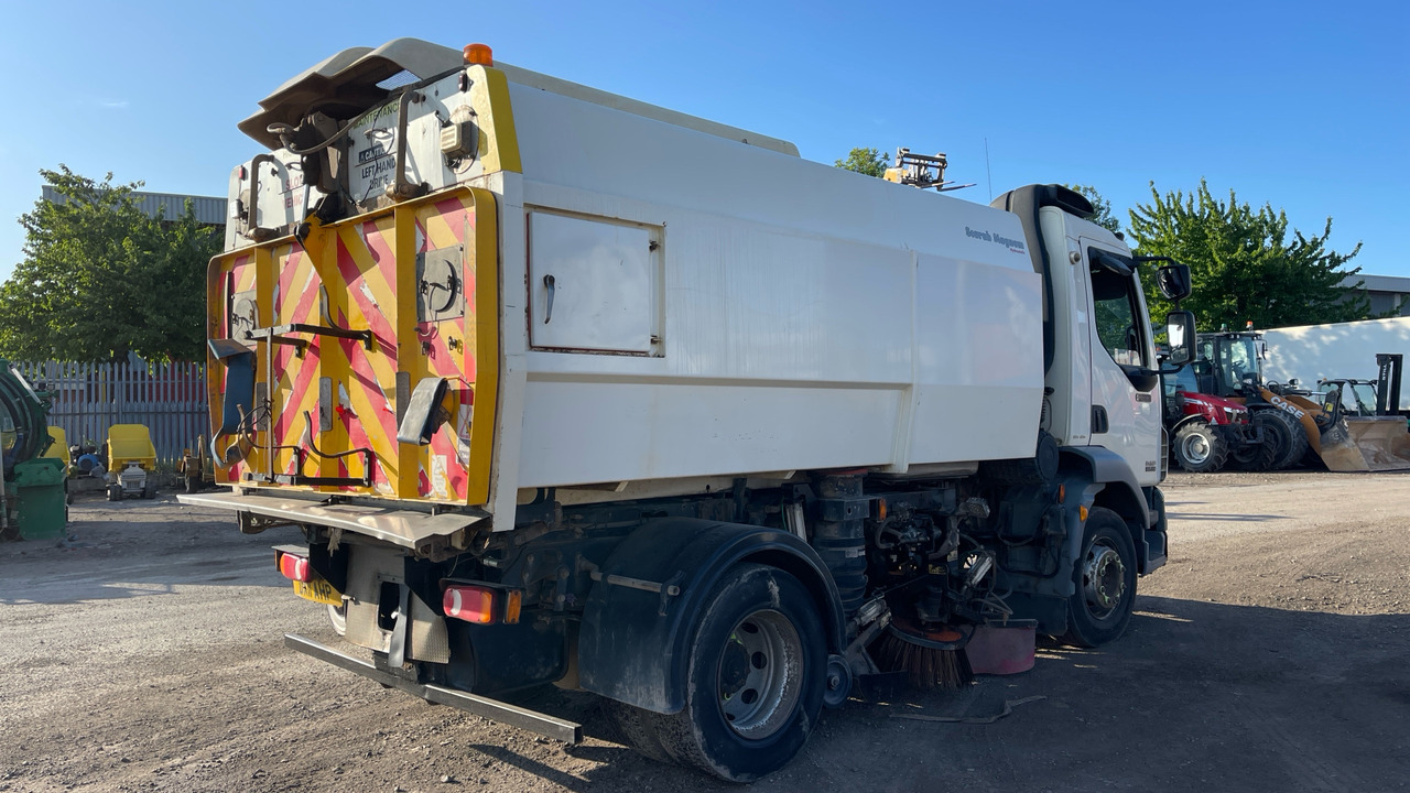 DAF LF 55.220 - Zametacie vozidlo: obrázok 4 DAF LF 55.220 - Zametacie vozidlo: obrázok 4