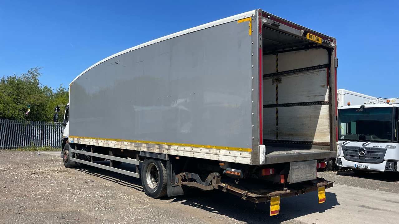 DAF LF 55.220 - Skříňový nákladní auto: obrázok 3 DAF LF 55.220 - Skříňový nákladní auto: obrázok 3
