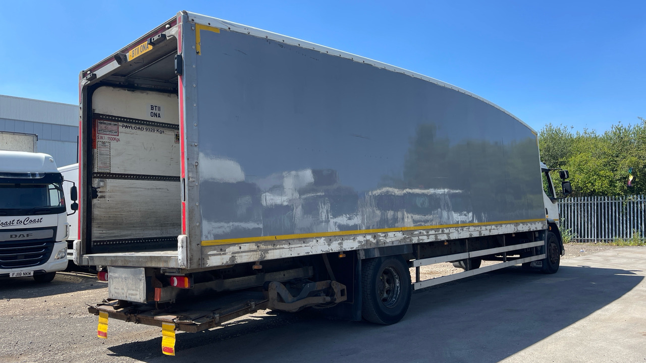 DAF LF 55.220 - Skříňový nákladní auto: obrázok 4 DAF LF 55.220 - Skříňový nákladní auto: obrázok 4