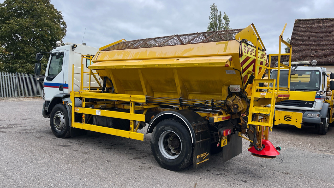 DAF LF 55.220 - Vozidlo na odpratávanie snehu: obrázok 3 DAF LF 55.220 - Vozidlo na odpratávanie snehu: obrázok 3