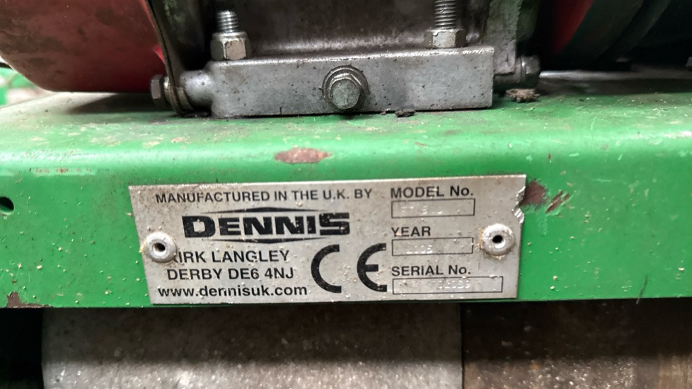 DENNIS FT510 PEDESTRIAN CYLINDER MOWER, NO UNIT, GRASS BOX - Stavebné zariadenia: obrázok 5 DENNIS FT510 PEDESTRIAN CYLINDER MOWER, NO UNIT, GRASS BOX - Stavebné zariadenia: obrázok 5