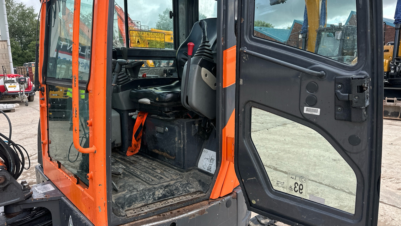 DOOSAN DX27Z - Mini rýpadlo: obrázok 5 DOOSAN DX27Z - Mini rýpadlo: obrázok 5