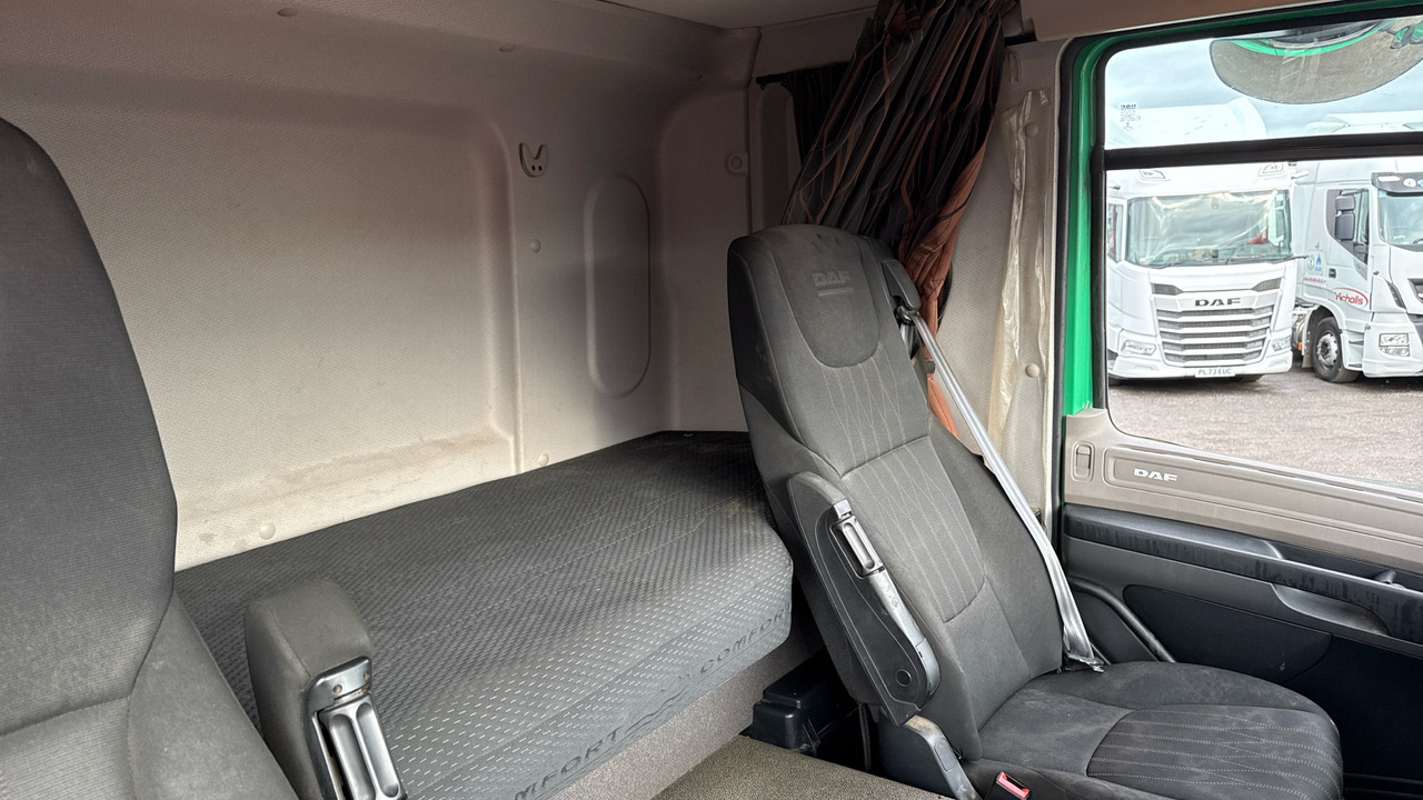 Plachtové nákladné vozidlo Daf CF 230: obrázok 8
