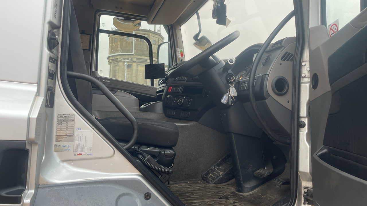 Daf CF 260 - Plachtové nákladné vozidlo: obrázok 5 Daf CF 260 - Plachtové nákladné vozidlo: obrázok 5
