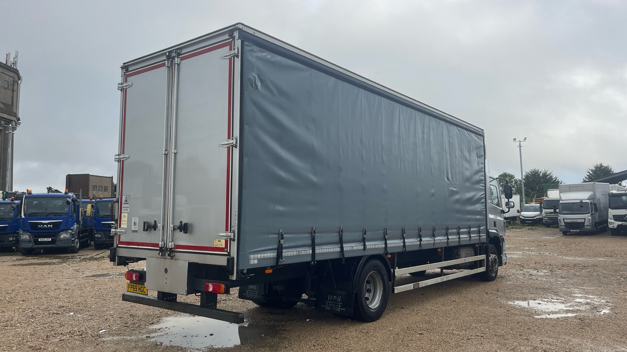Daf CF 260 - Plachtové nákladné vozidlo: obrázok 4 Daf CF 260 - Plachtové nákladné vozidlo: obrázok 4