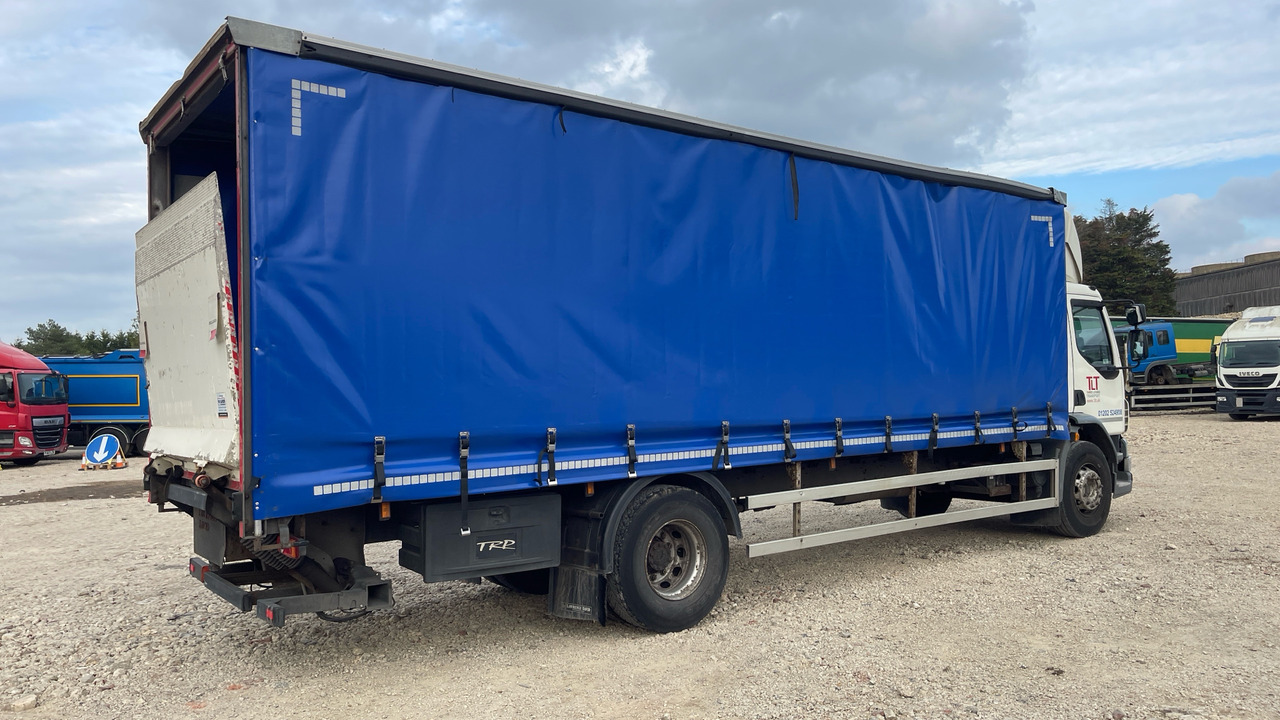 Daf LF 55.220 - Plachtové nákladné vozidlo: obrázok 4 Daf LF 55.220 - Plachtové nákladné vozidlo: obrázok 4