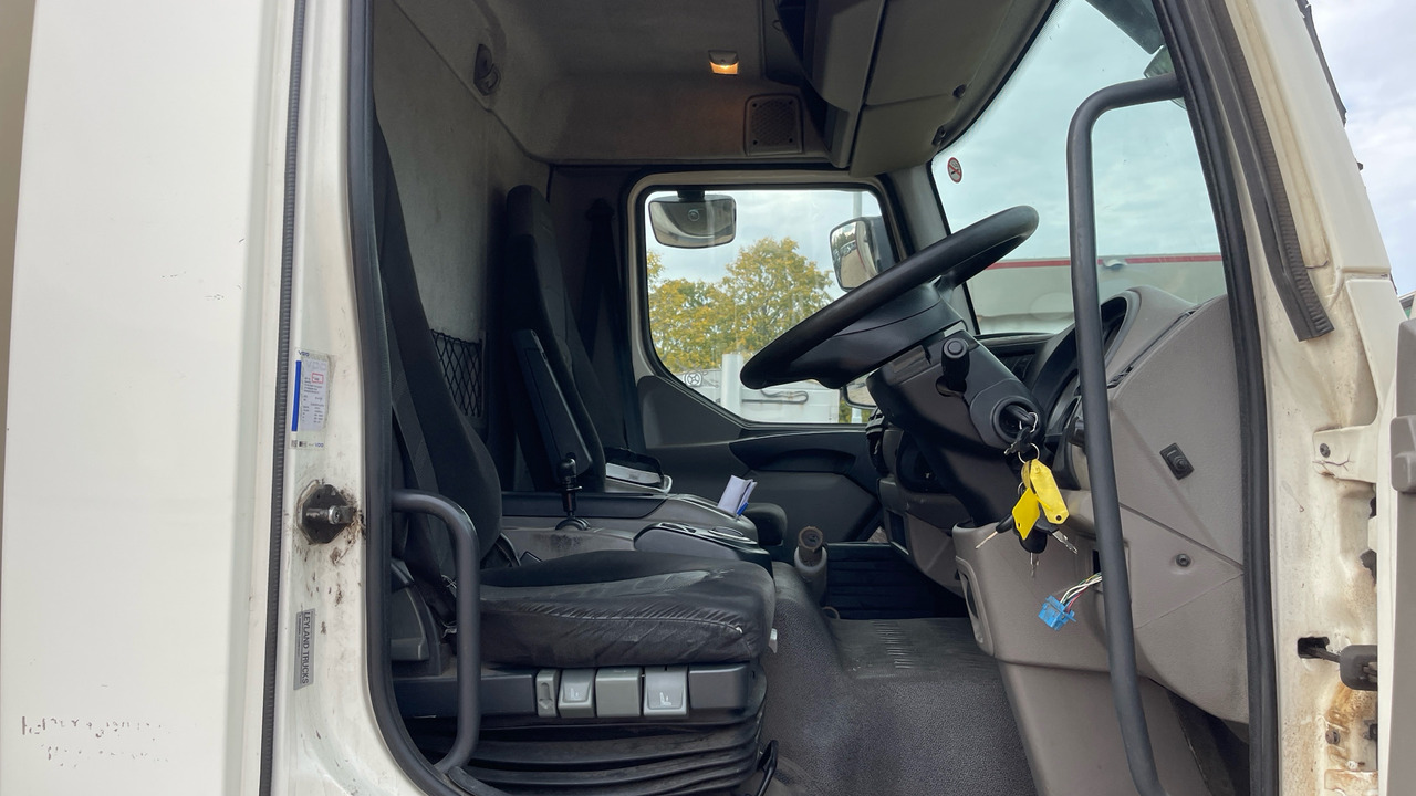 Daf LF 55.220 - Plachtové nákladné vozidlo: obrázok 5 Daf LF 55.220 - Plachtové nákladné vozidlo: obrázok 5