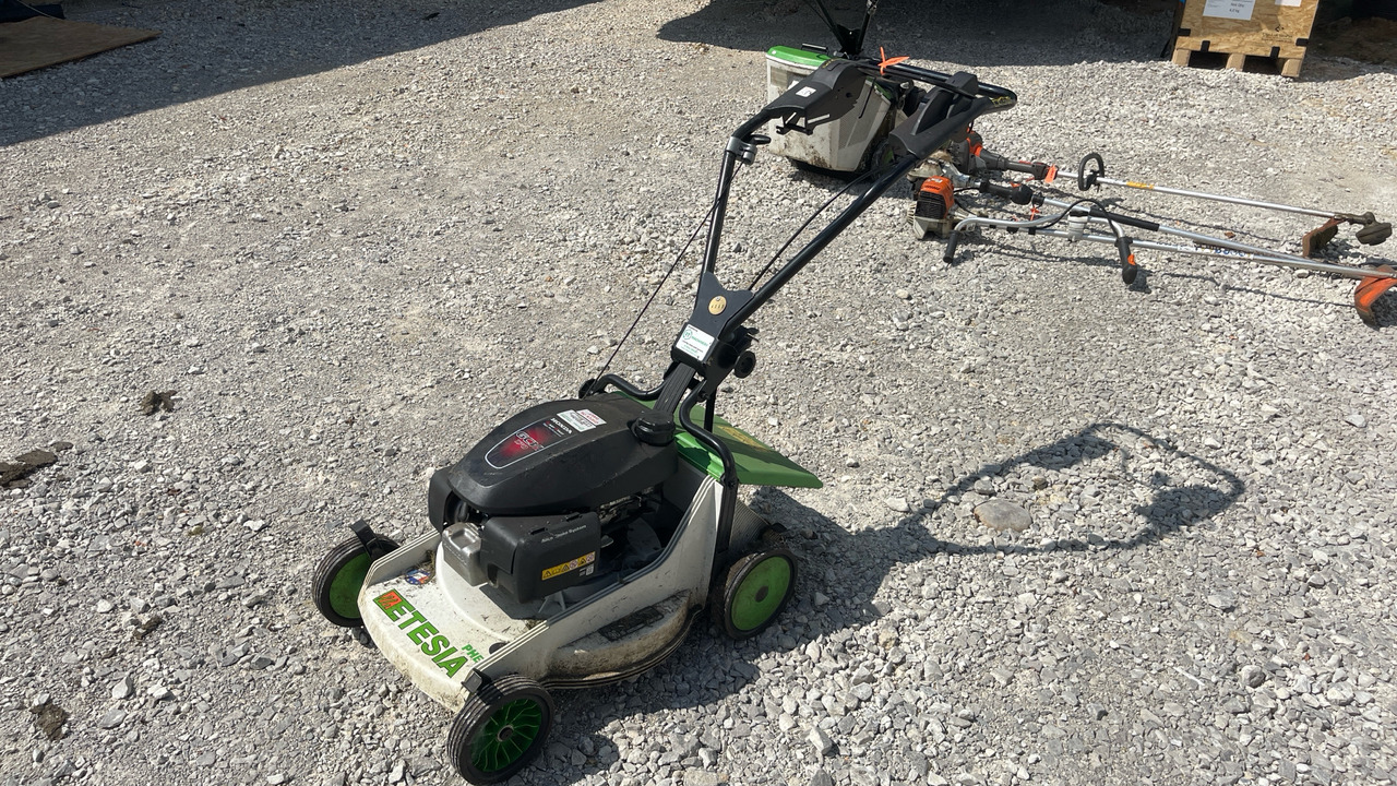 ETESIA PHE3 - Záhradná kosačka: obrázok 4 ETESIA PHE3 - Záhradná kosačka: obrázok 4