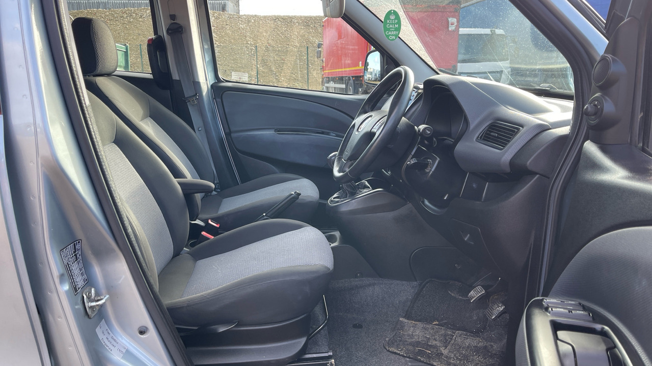FIAT DOBLO 1.6 Multijet 105PS - Kombi: obrázok 5 FIAT DOBLO 1.6 Multijet 105PS - Kombi: obrázok 5