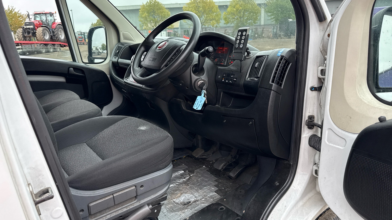 FIAT DUCATO 35 .3 Multijet 14PS - Furgon: obrázok 5 FIAT DUCATO 35 .3 Multijet 14PS - Furgon: obrázok 5