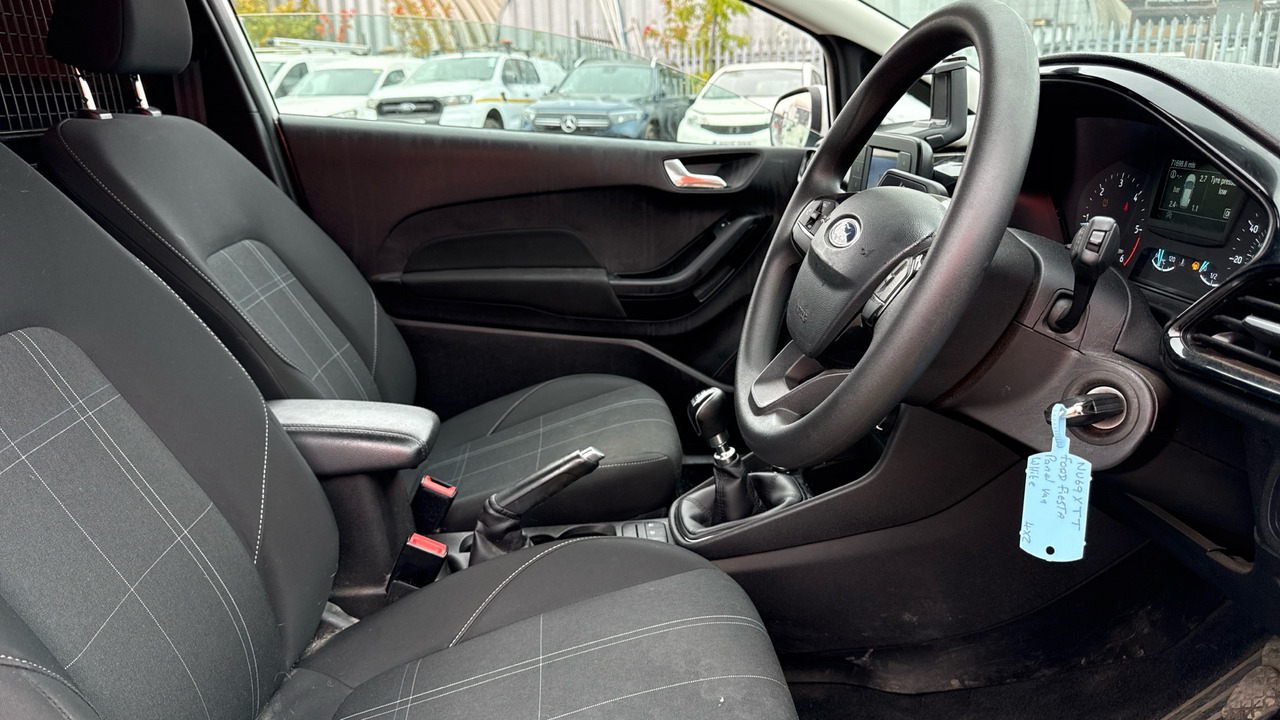 FORD FIESTA 1.5 TDCi - Automobil: obrázok 5 FORD FIESTA 1.5 TDCi - Automobil: obrázok 5