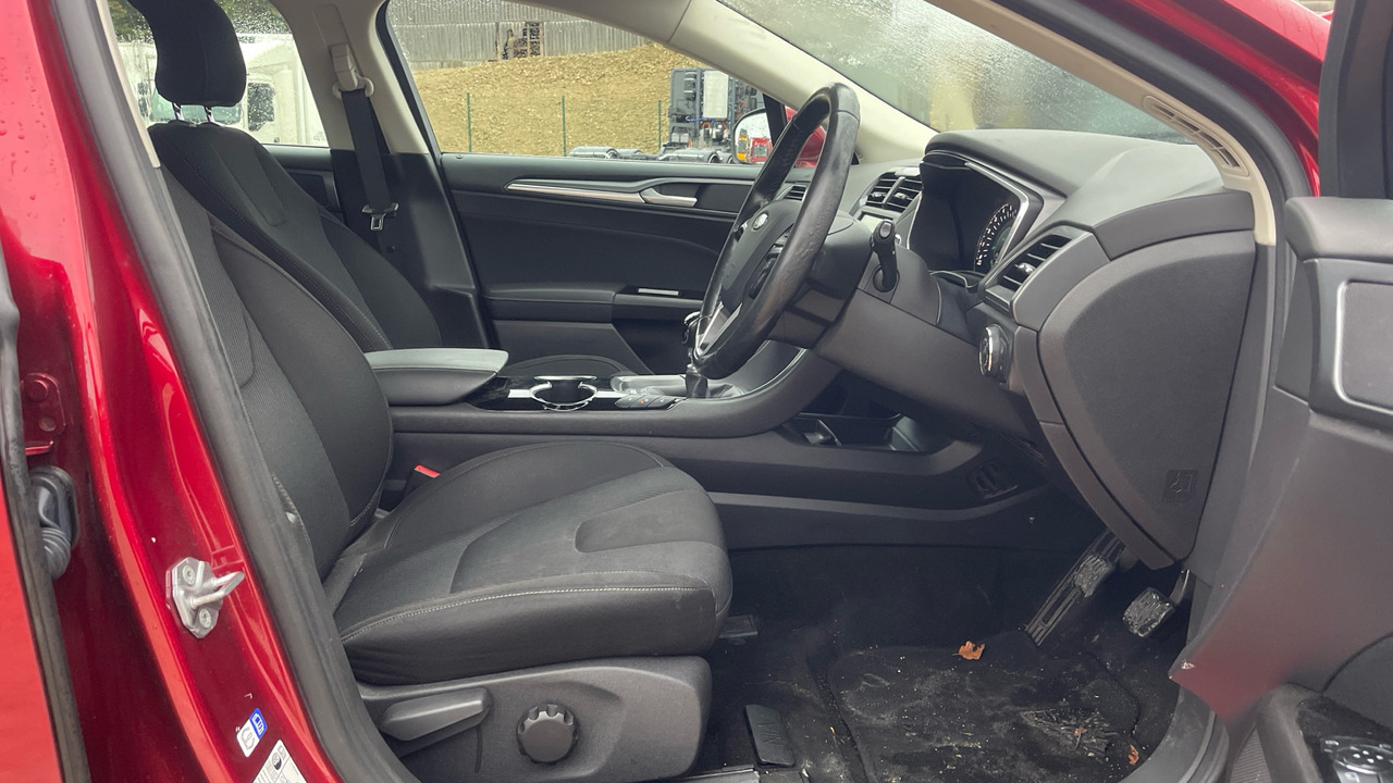 FORD MONDEO 2.0 TDCi 180PS - Hatchback: obrázok 5 FORD MONDEO 2.0 TDCi 180PS - Hatchback: obrázok 5