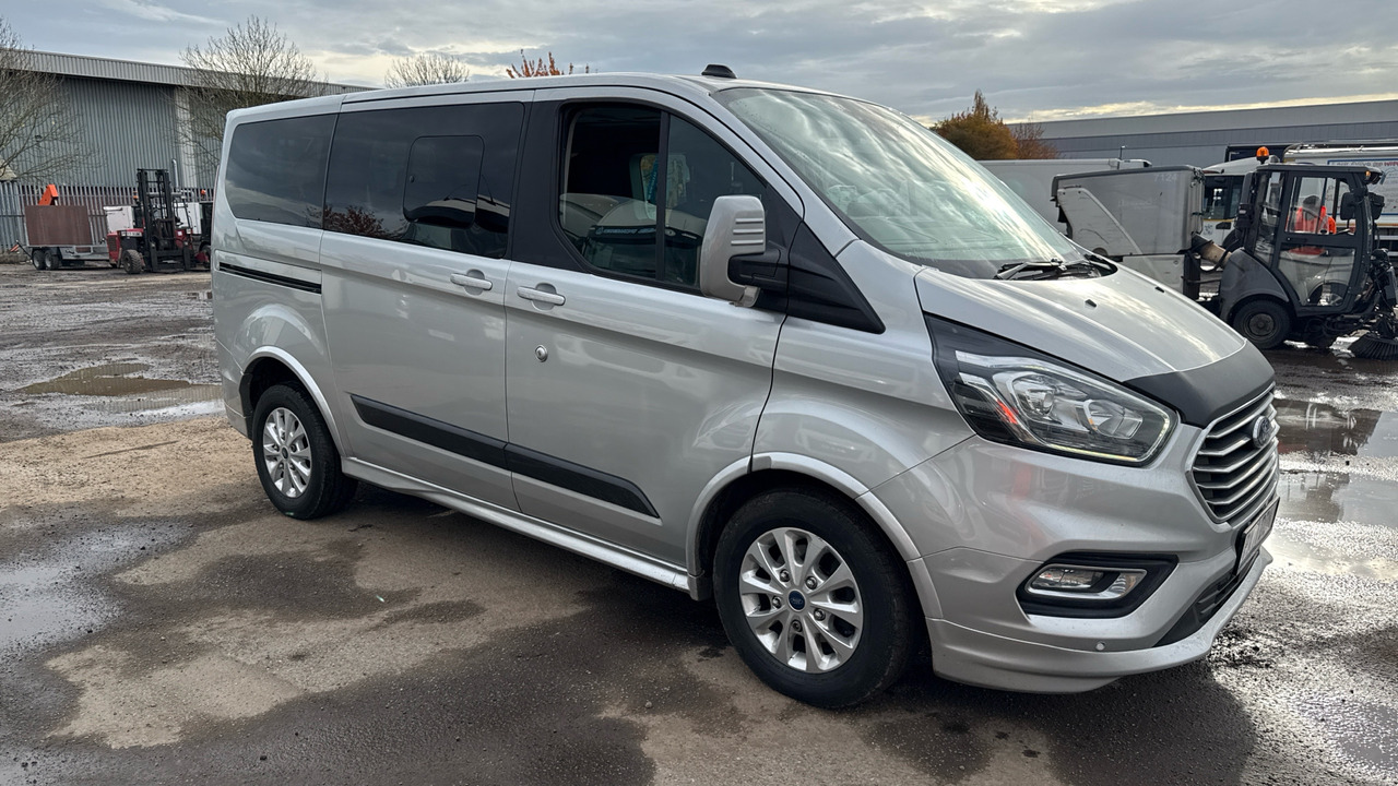 FORD TOURNEO CUSTOM 320 2.0 EcoBlue 105ps - Mikrobus: obrázok 1 FORD TOURNEO CUSTOM 320 2.0 EcoBlue 105ps - Mikrobus: obrázok 1