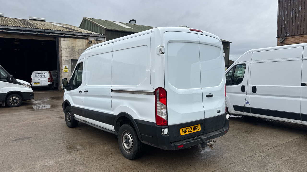 FORD TRANSIT 2.0 EcoBlue 130ps Leader - Furgon: obrázok 3 FORD TRANSIT 2.0 EcoBlue 130ps Leader - Furgon: obrázok 3