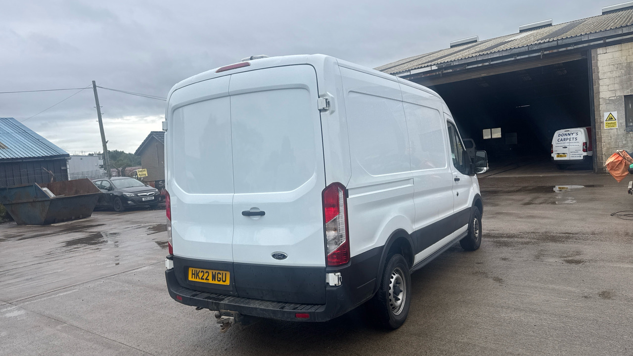FORD TRANSIT 2.0 EcoBlue 130ps Leader - Furgon: obrázok 4 FORD TRANSIT 2.0 EcoBlue 130ps Leader - Furgon: obrázok 4