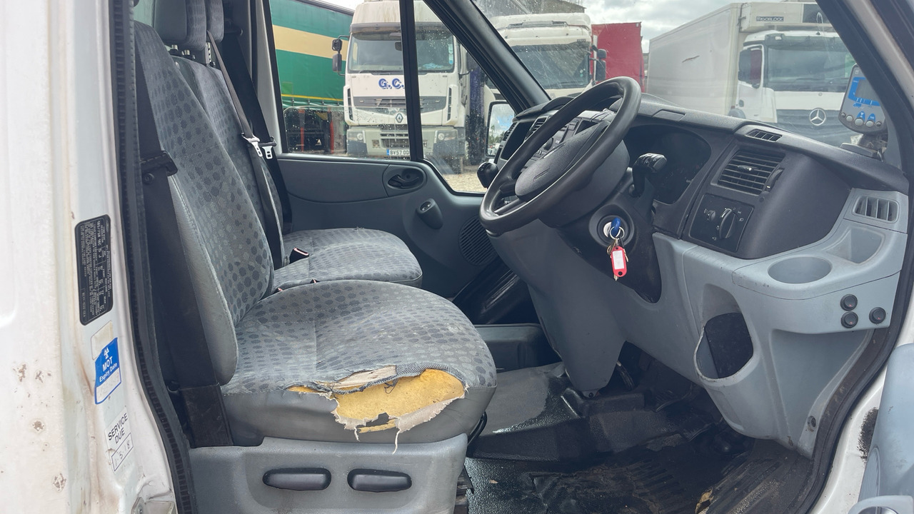 FORD TRANSIT 2.2 TDCI 100PS - Dodávka valník: obrázok 5 FORD TRANSIT 2.2 TDCI 100PS - Dodávka valník: obrázok 5