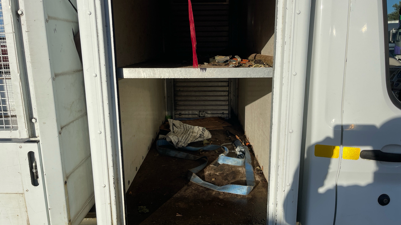 Dodávka sklápač FORD TRANSIT 350 2.2 TDCi 125ps: obrázok 19