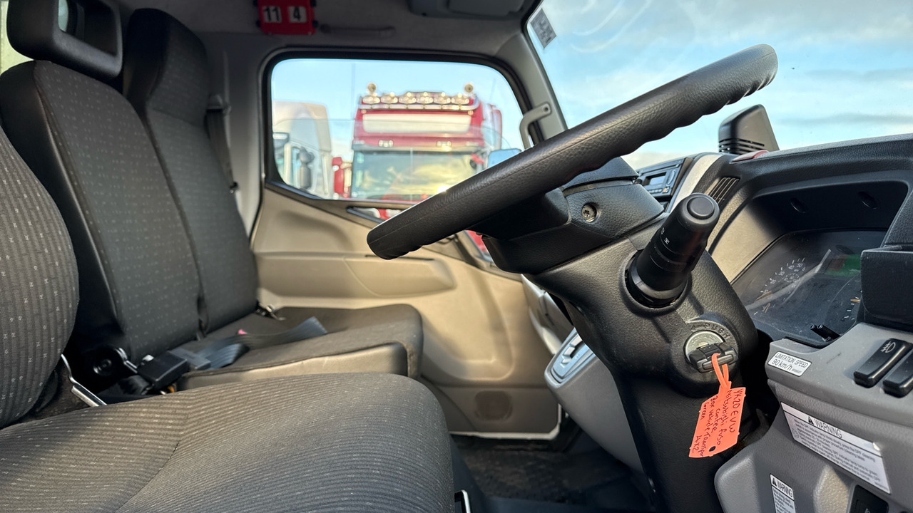 FUSO CANTER 7C15 - Nákladné vozidlo na prepravu automobilov: obrázok 5 FUSO CANTER 7C15 - Nákladné vozidlo na prepravu automobilov: obrázok 5