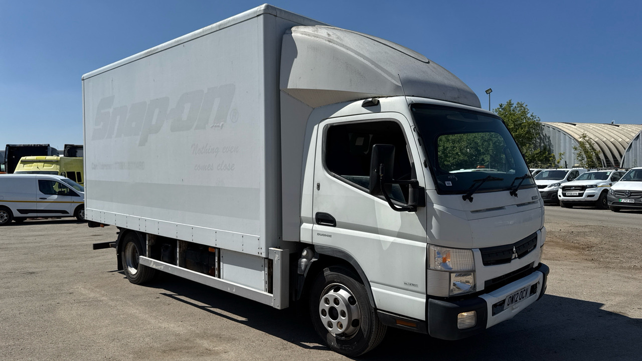 FUSO CANTER 7C18 - Skříňový nákladní auto: obrázok 1 FUSO CANTER 7C18 - Skříňový nákladní auto: obrázok 1