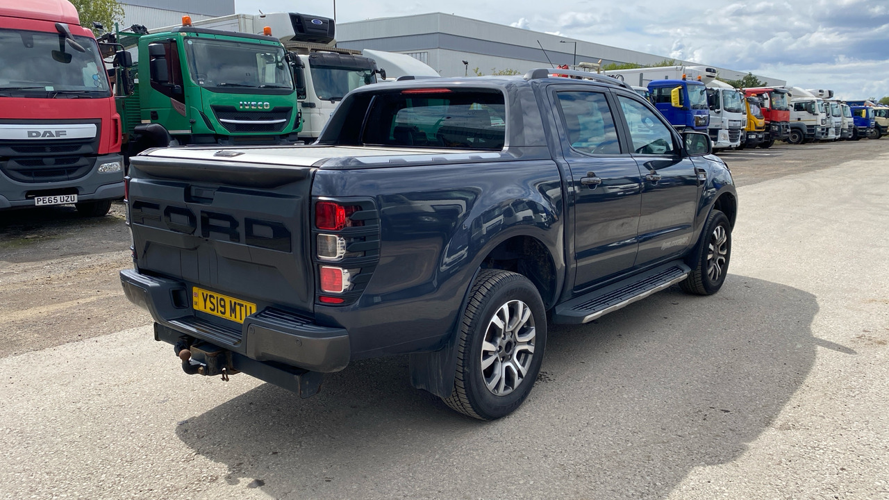 Ford Ranger WILDTRAK 200 3.2 TDCi - Pick-up, Dodávkа s dvojitou kabínou: obrázok 4 Ford Ranger WILDTRAK 200 3.2 TDCi - Pick-up, Dodávkа s dvojitou kabínou: obrázok 4