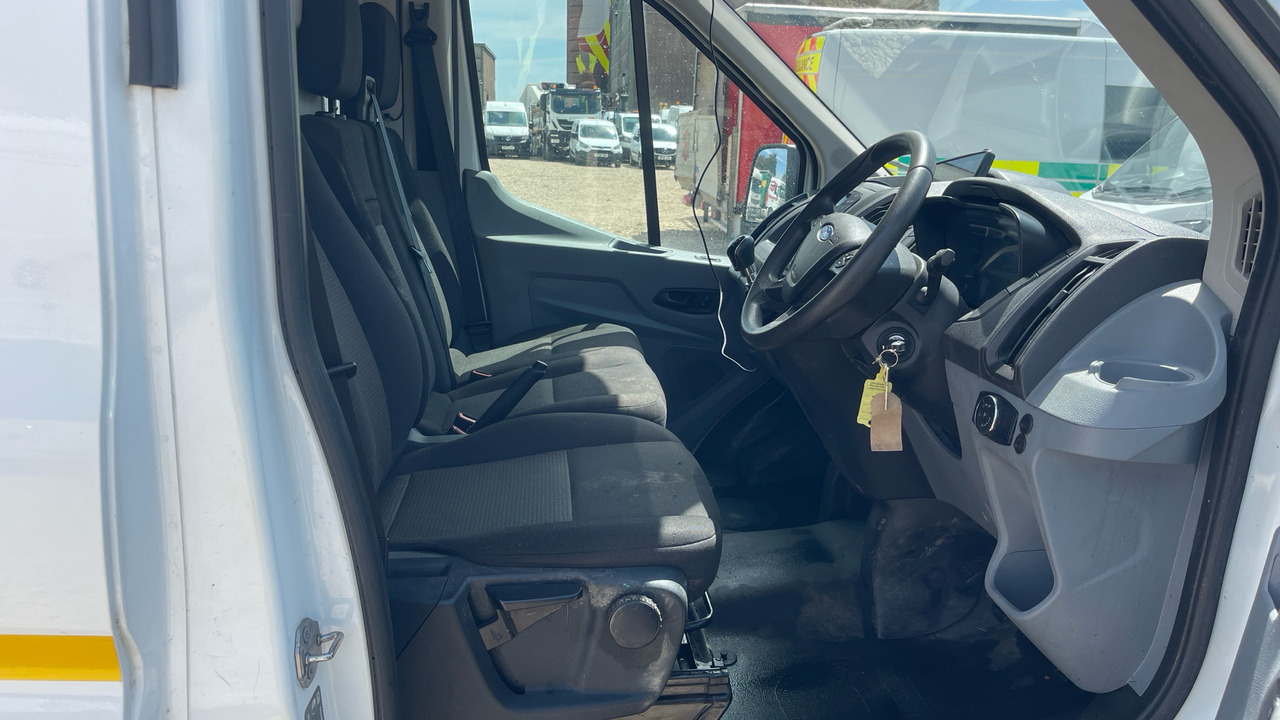 Ford Transit 350 2.0 TDCI 130PS - Furgon: obrázok 5 Ford Transit 350 2.0 TDCI 130PS - Furgon: obrázok 5