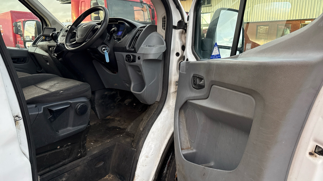 Ford Transit 350 2.0 TDCI 130PS - Dodávka sklápač: obrázok 5 Ford Transit 350 2.0 TDCI 130PS - Dodávka sklápač: obrázok 5