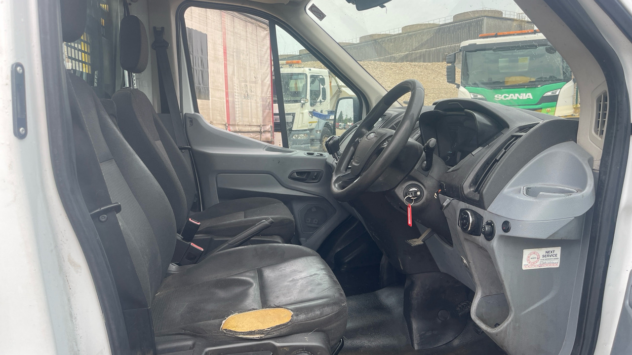 Ford Transit 350 2.2 TDCI 125PS - Dodávka valník: obrázok 5 Ford Transit 350 2.2 TDCI 125PS - Dodávka valník: obrázok 5