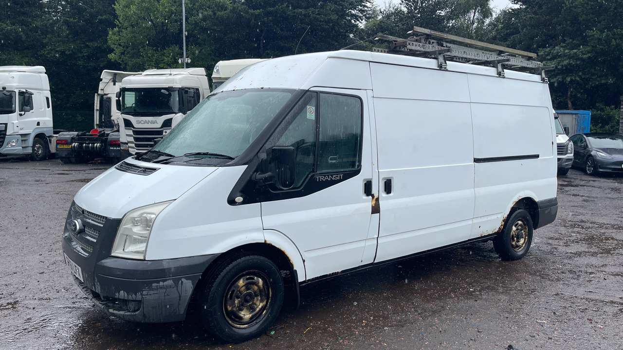 Ford Transit T300 2.2 TDCi 100ps - Malá dodávka: obrázok 2 Ford Transit T300 2.2 TDCi 100ps - Malá dodávka: obrázok 2